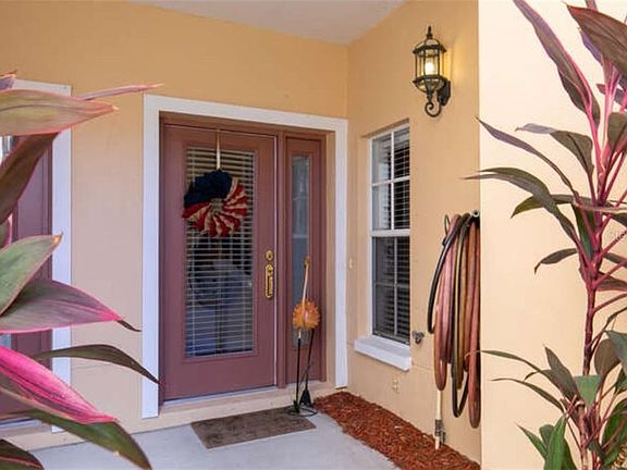 2nd image of 131 Valencia Cir