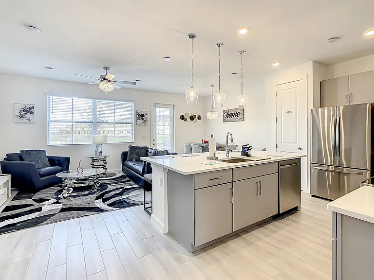 1055 Plantation Ln — Photo 27