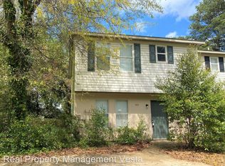 513 Maplewood Dr, Bonaire, GA 31005