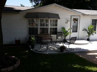 1696 Chinkapin Dr, High Ridge, MO 63049