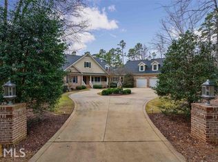 1951 Linger Longer Dr, Greensboro, GA