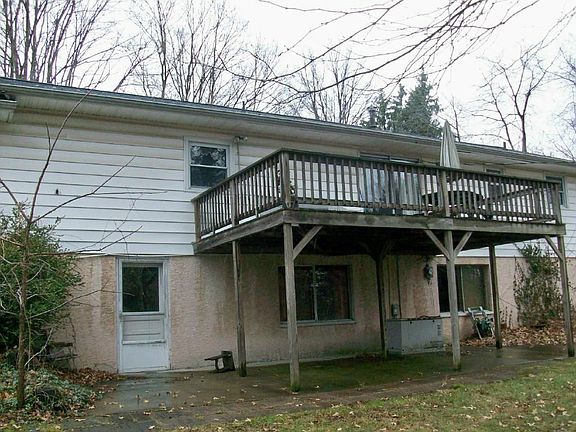 2nd image of 1760 Garwood Dr NE