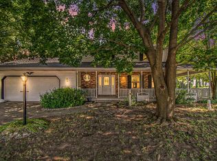 11819 Park Ln N, Granger, IN