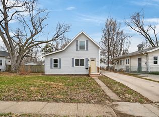 2343 E Grand Ave, Des Moines, IA 50317