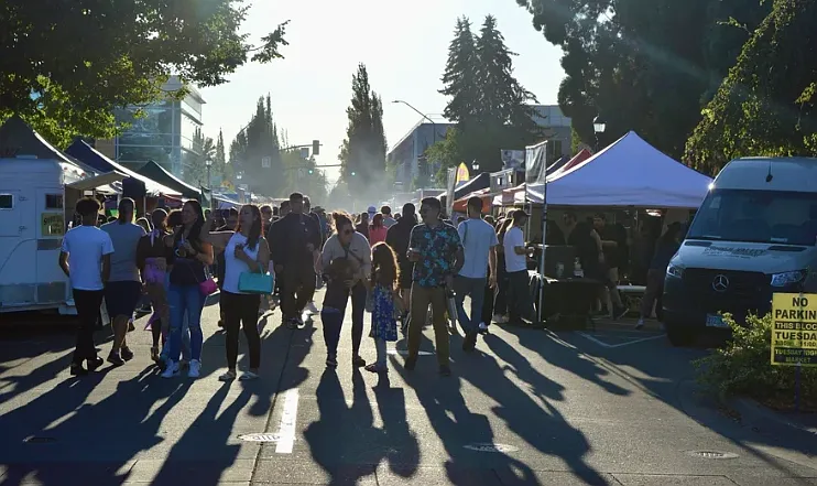 Saturday Market vendors