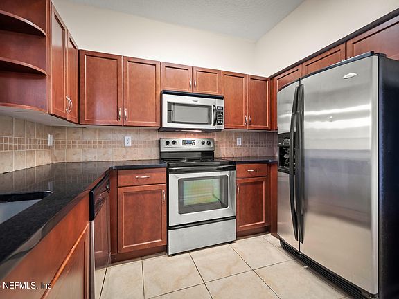 4th image of 10435 MIDTOWN Parkway #311