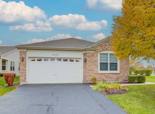 21337 Montclare Lake Dr, Crest Hill, IL 60403