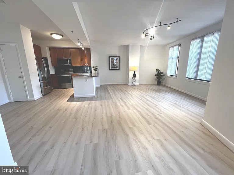 400 Massachusetts Ave NW #1009 — Photo 13