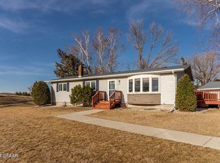 402 River St, Oslo, MN 56744