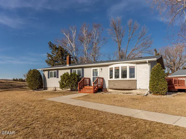 402 River St, Oslo, MN 56744