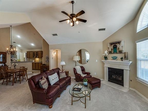 4th image of 2601 Marsh Ln Unit 103