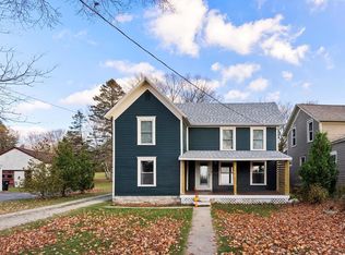 732 N 3rd Ave, Sturgeon Bay, WI 54235