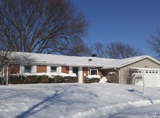 790 Suffolk Ct, Hoffman Estates, IL 60192