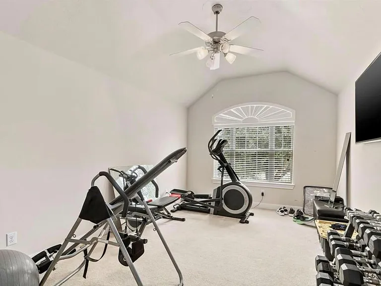2211 Mad River Ln — Photo 34