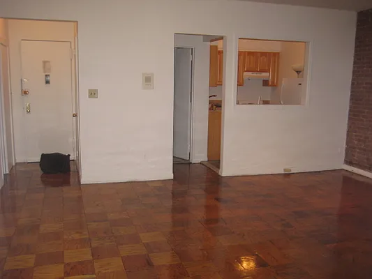 Rented by Magnone Real Estate | media 24