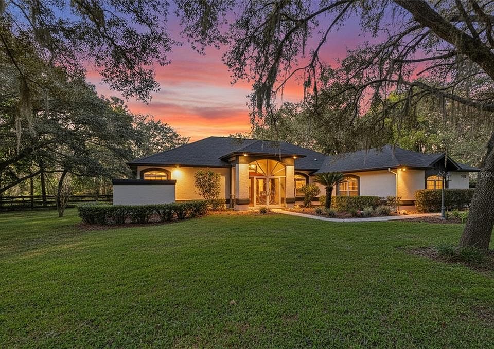 1st image of 4130 N Indianhead Rd