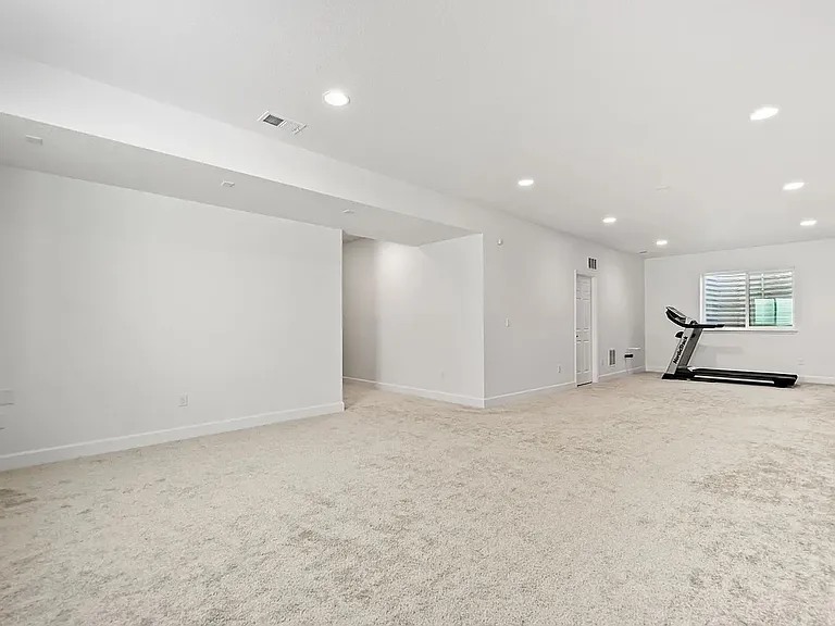 6543 Coldwater Dr — Photo 26