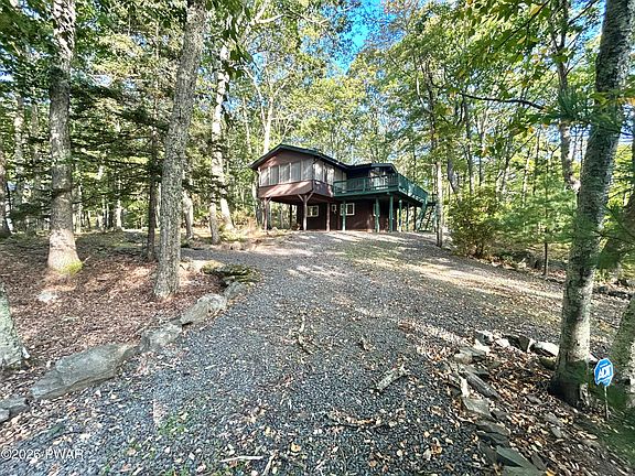 2nd image of 123 Saddlebrook Ln
