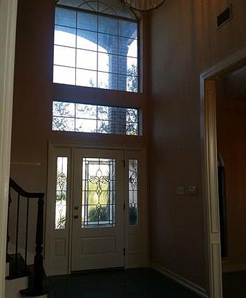 3rd image of 5211 Saratoga Ln