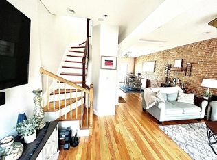 667 E 5th St #2, Boston, MA 02127