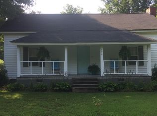 398 Old Mooresboro Rd, Mooresboro, NC 28114