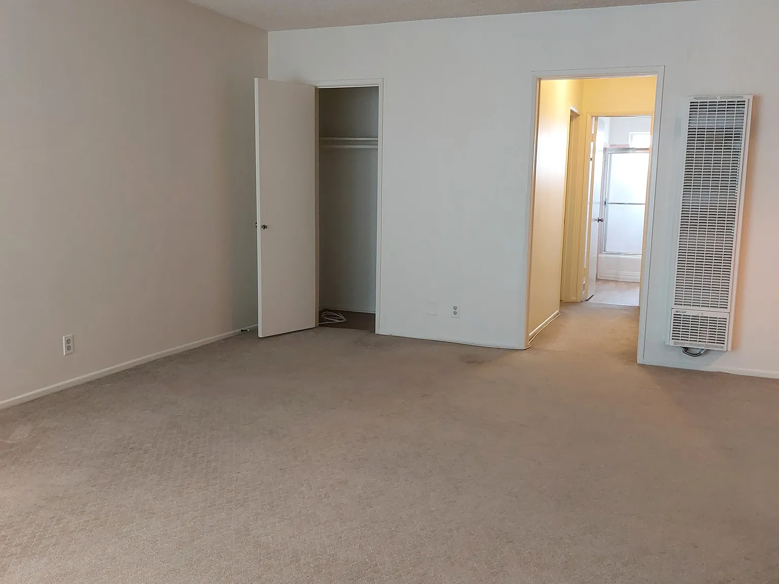 1 bed, 750 sqft, $1,900 — Photo 4