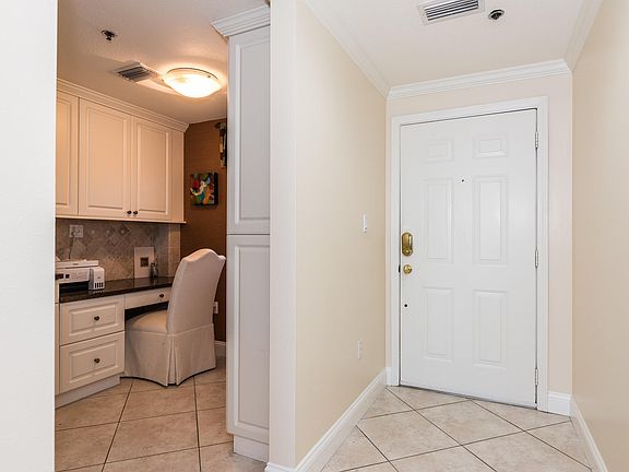 4th image of 157 Marine St Unit 208
