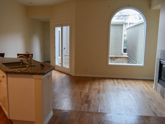 Kitchen/Family room