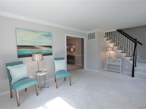 3rd image of 1208 Camden Dr