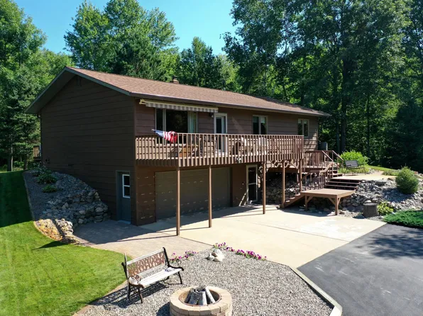 4430 Poquet Dr NW, Hackensack, MN 56452