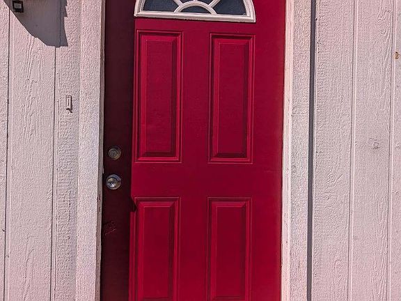 2nd image of 34582 Camino Real