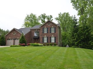 1021 Phillips Rd, Anderson Twp, OH 45230