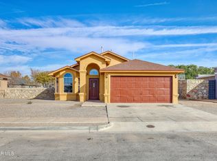 14725 Horizon View Dr, Horizon City, TX 79928