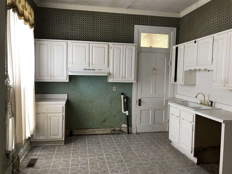 130 College St, Savannah, TN 38372 Zillow