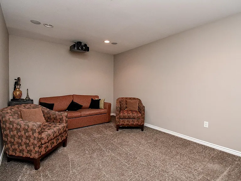 10106 Cypress Path — Photo 36
