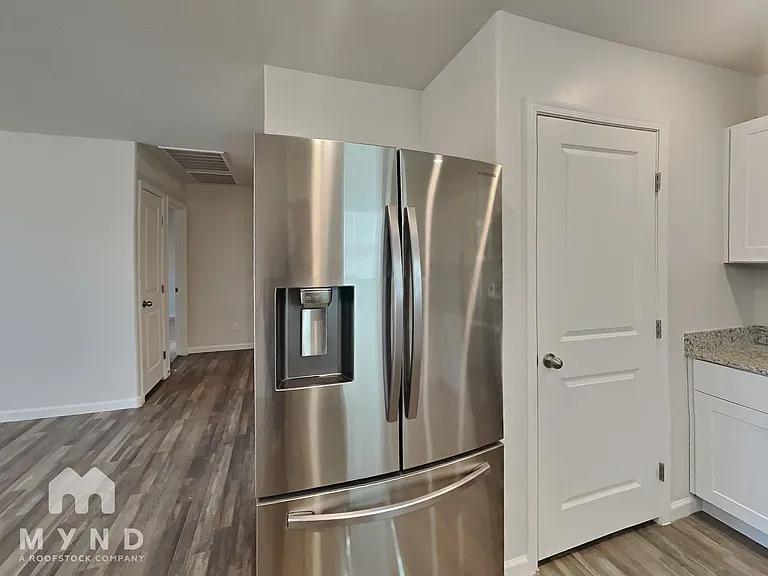 11164 W Arvada Dr — Photo 6