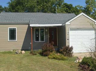 604 Penn Ave NW, Cedar Rapids, IA 52405