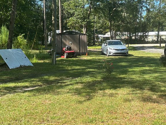 5th image of 187 NW Lynear Pl