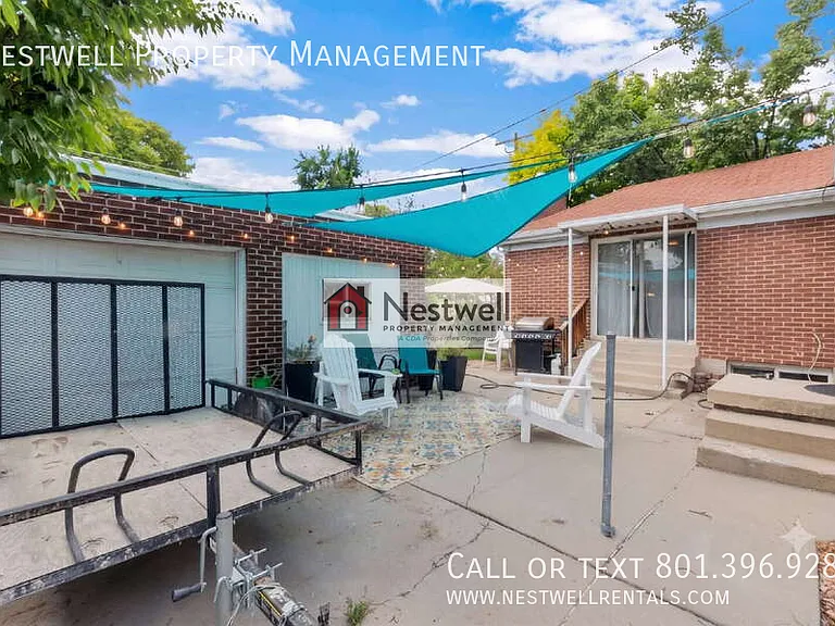 951 W Signora Dr — Photo 22