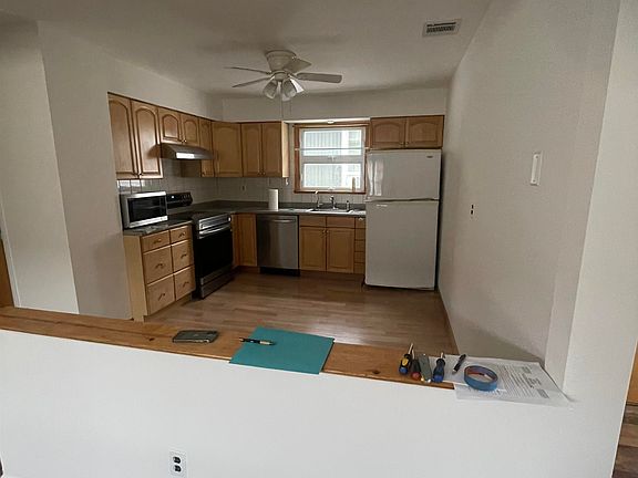 3rd image of 243 Prospect Ave
