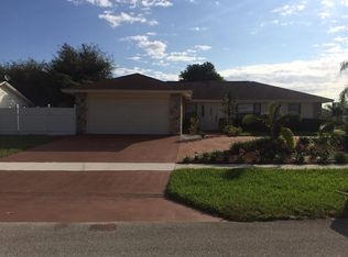 161 Martin Cir, Royal Palm Beach, FL 33411