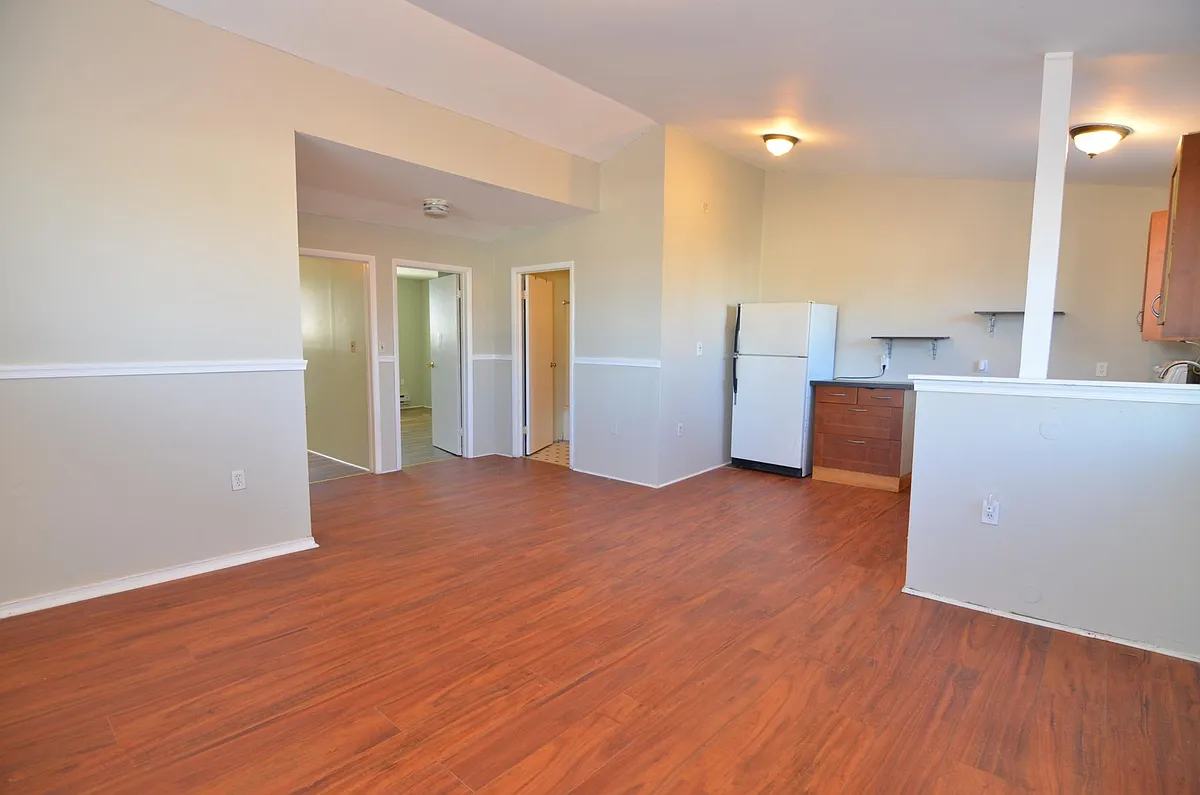 Building Photo - 57 1st St #A