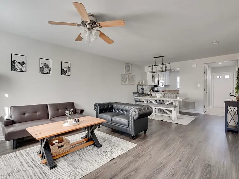 3302 Comstock Rd — Photo 14