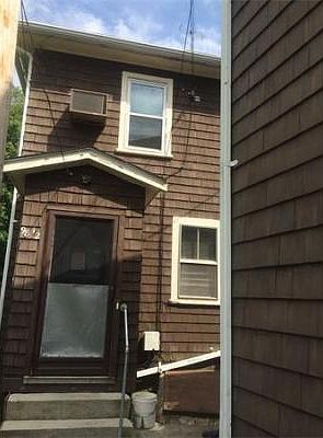 2nd image of 98 Hayward St