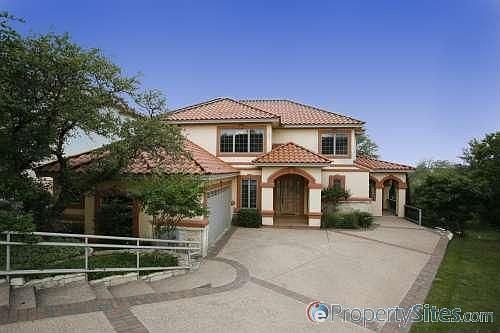 1st image of 411 Hazeltine Dr