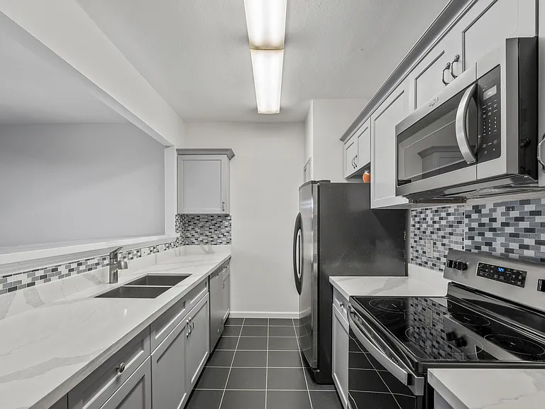 3124 Holly Hall St — Photo 1