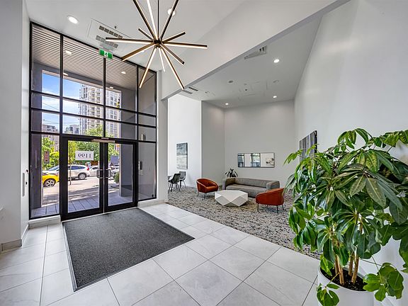 4th image of 1199 Seymour St #2206