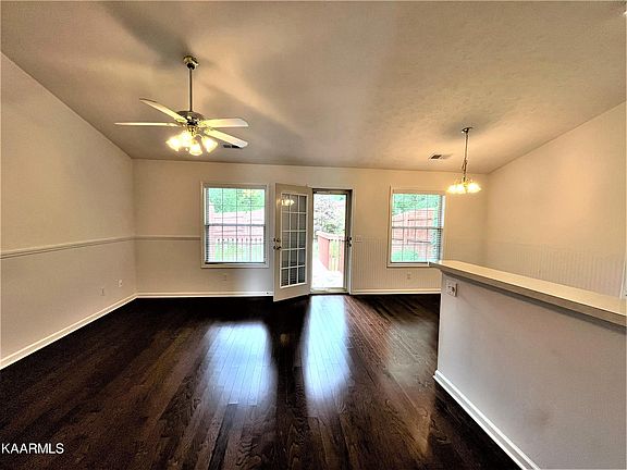 3rd image of 8030 Pepperdine Way