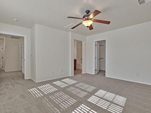 5th image of 2110 E Sunland Ave