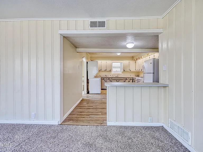4408 Arlen Ave — Photo 7